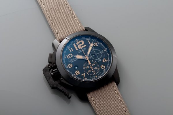 Graham Chronofighter BLK Sahara Front1