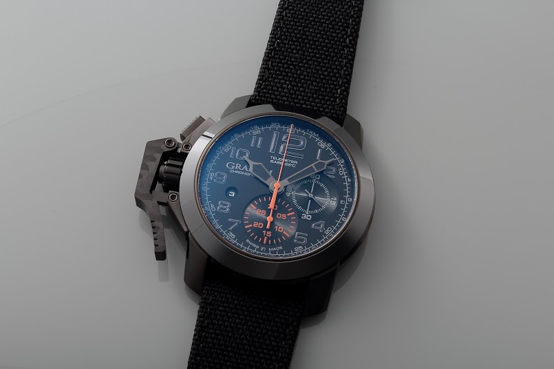 Graham Chronofighter BLK Techno Front