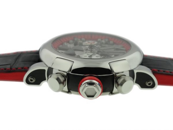 Romain Jerome Steampunk RED2