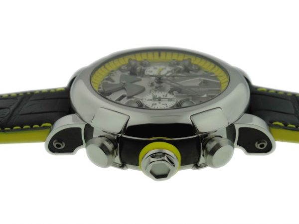 Romain Jerome Steampunk YEL2