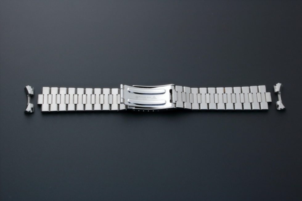 Omega Speedmaster Watch Bracelet 18MM 1469/811 – Baer Bosch Auctioneers