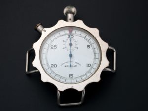 Lot #14190 – Geismar Pilot WWII Chronograph Timer Chronographe A Retour Chronographe A Retour Geismar A Retour
