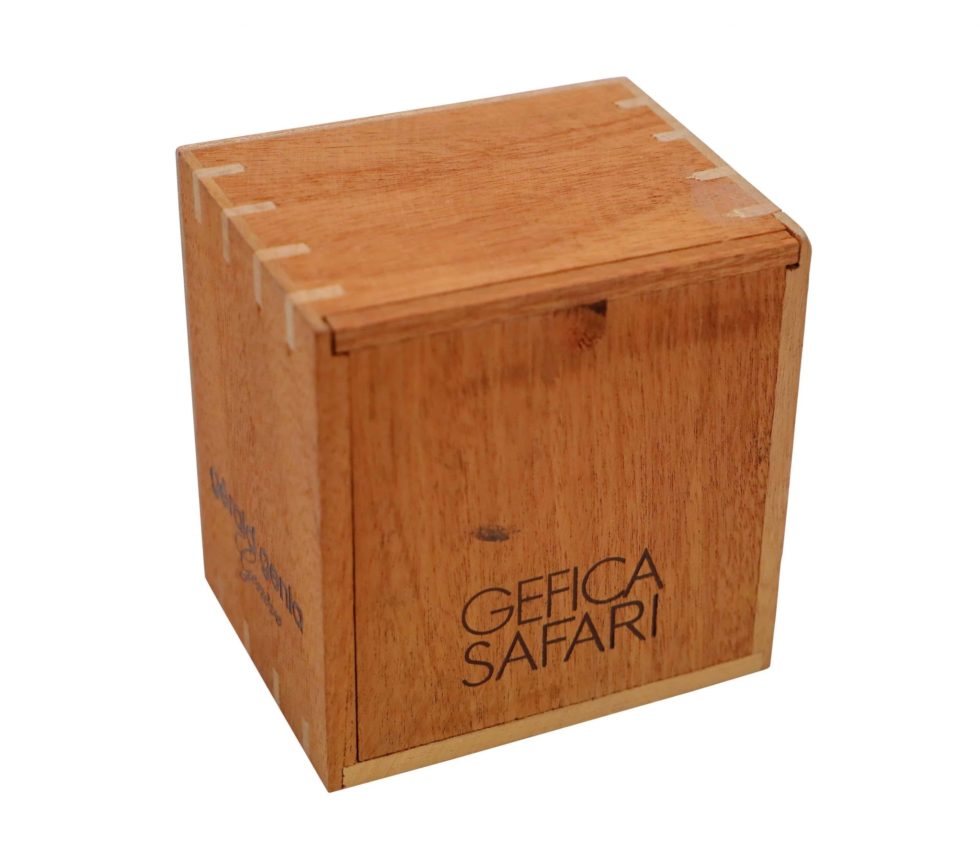 Gerald Genta Watch Box – Baer Bosch Auctioneer