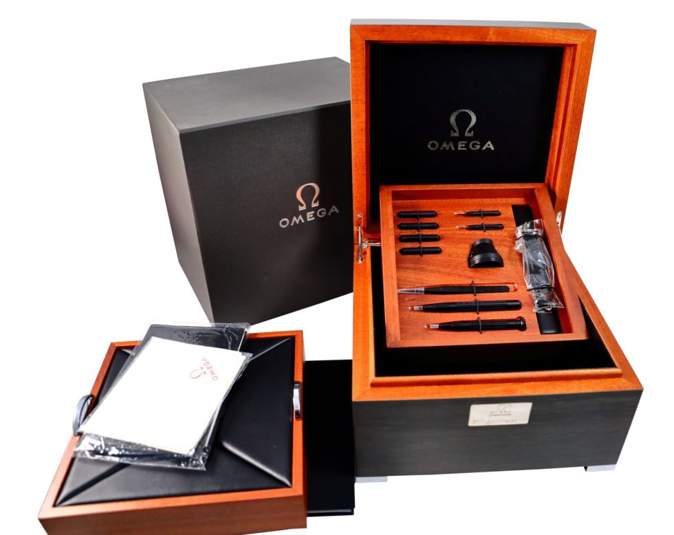 Omega Speedmaster Anniversary Tool Watch Box – Baer Bosch Auctioneers