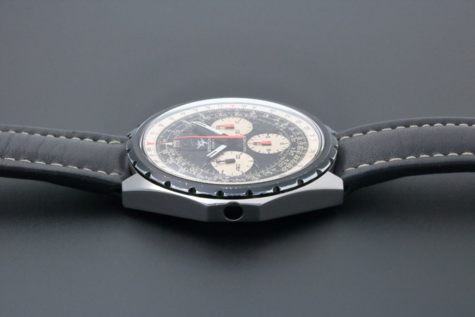 Lot #13157 – Vintage Breitling Navitimer 0818 Chronograph Watch Breitling Breitling 0818
