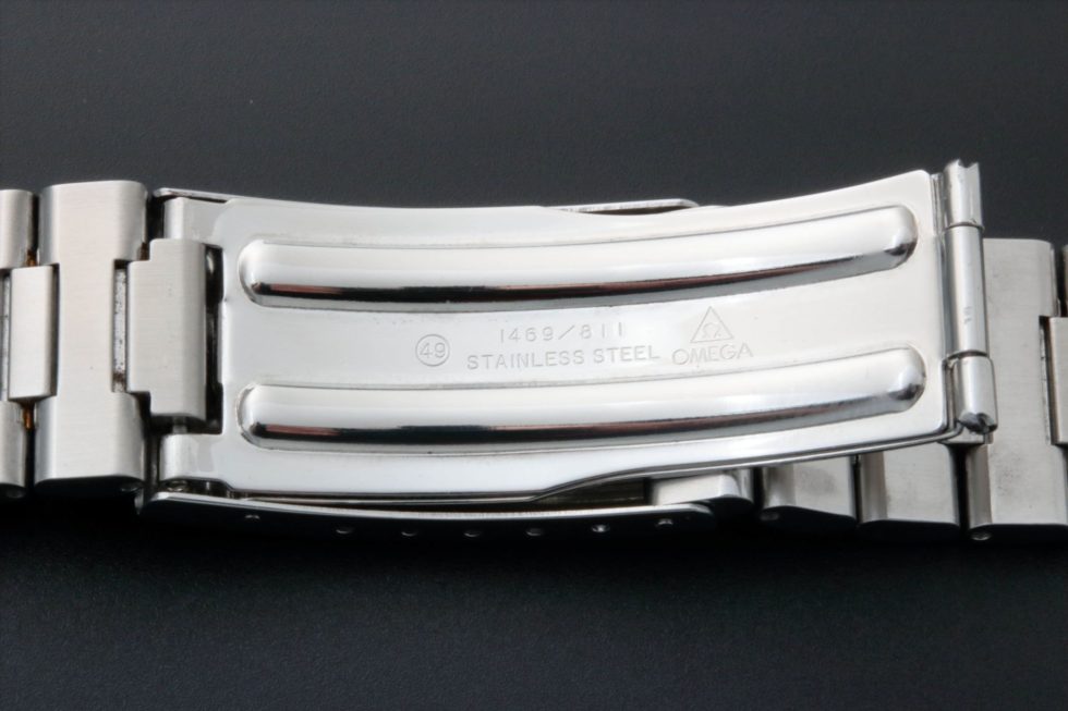 Omega Speedmaster Watch Bracelet 18MM 1469/811 – Baer Bosch Auctioneers