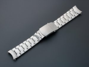 Lot #3637 – Omega Speedmaster Watch Bracelet 1564/975 19MM Omega Omega 1564/975