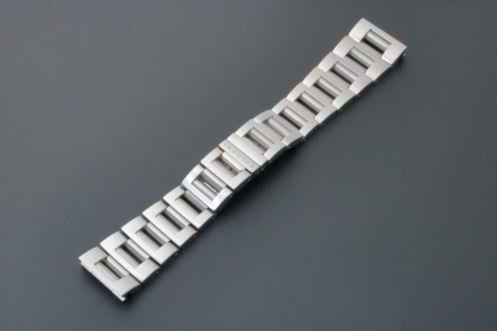 Bvlgari Rettangolo Chronograph Watch Bracelet 21MM P03.01 – Baer & Bosch Auctioneers