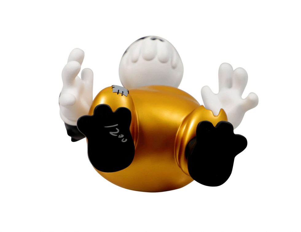 Lot #13720 – Cote Escriva x Thunder Mates Creepy Badass Gold Version Limited Edition Sculpture Art Toys Cote Escriva