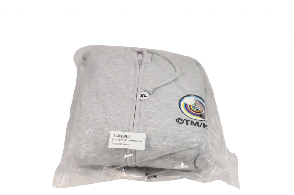 Lot #15054 – Takashi Murakami x ComplexCon Eyes Zip Hoodie Grey XL Hoodie ComplexCon