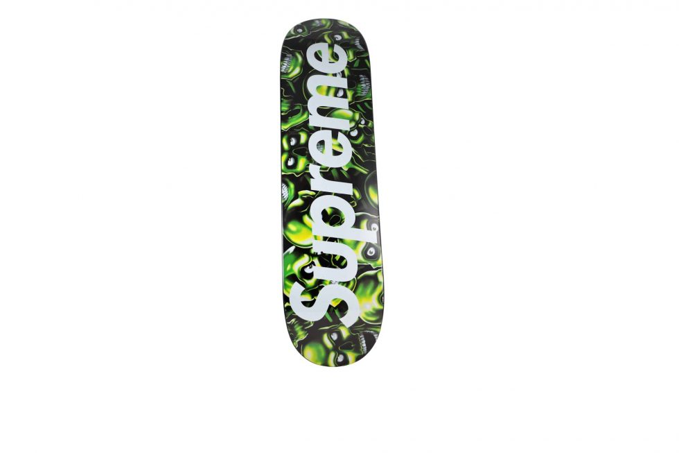 Lot #14504 – Supreme Skull Pile Skateboard Skate Deck Skateboard Decks [tag]
