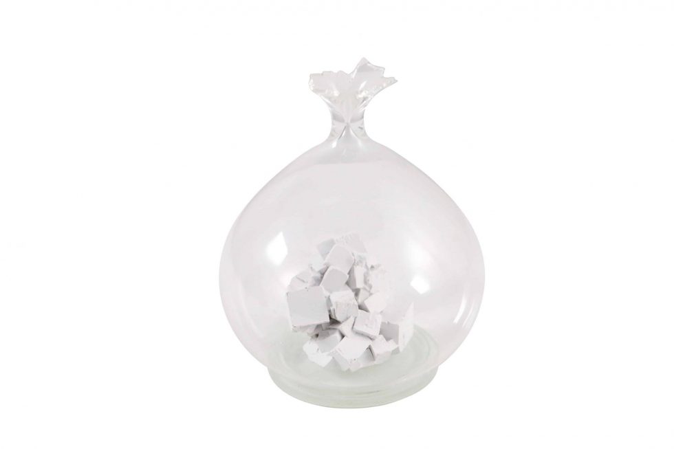 Daniel Arsham Hourglass White – Baer & Bosch Toy Auction