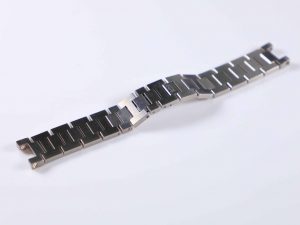 Lot #6371 – Cartier Pasha C Chronograph 18MM Watch Bracelet Cartier Cartier Watch Parts
