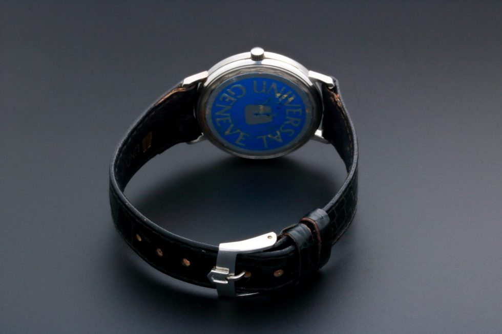 6661 Universal Geneve White Shadow Date Vintage Nos Watch Baer & Bosch Watch Auctions4