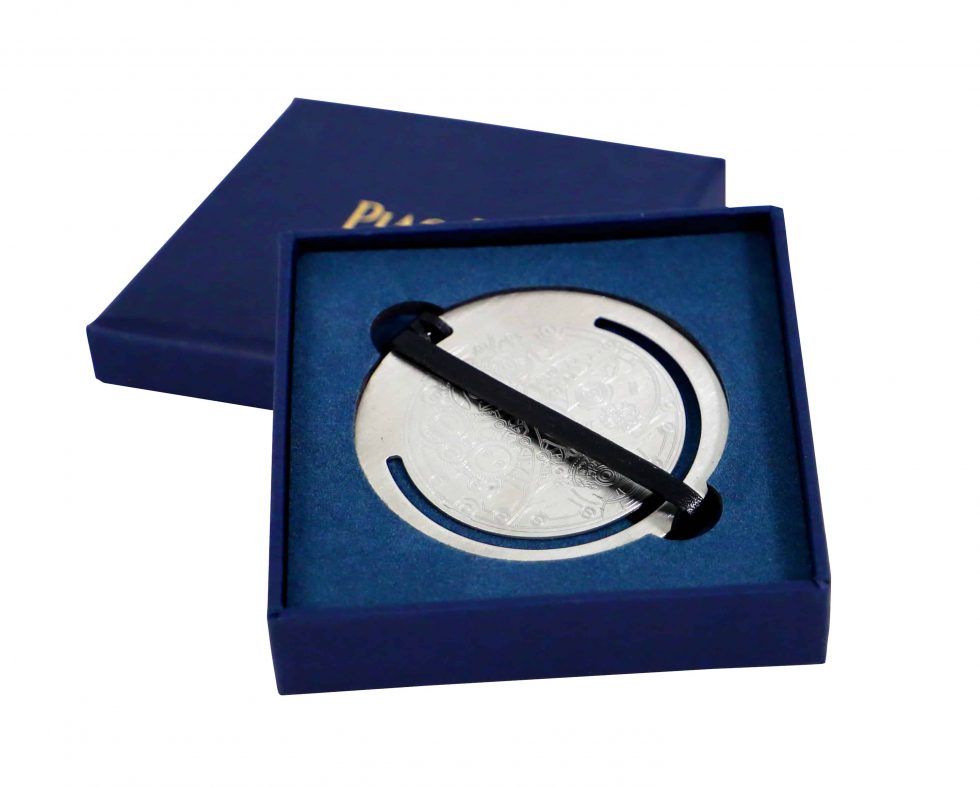 Piaget Book Marker – Baer & Bosch Watch Auctions