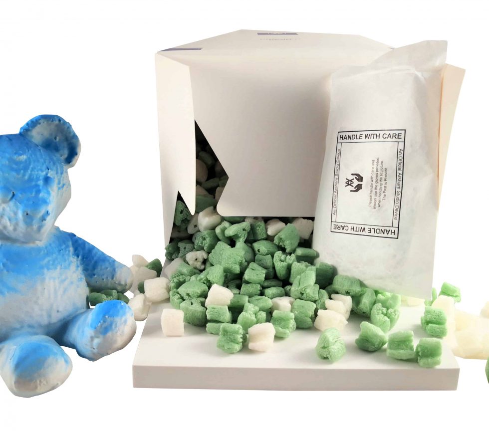 Daniel Arsham Cracked Blue Bear Sculpture – Baer & Bosch Toy Auctions