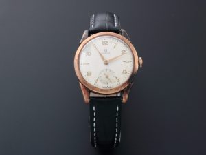 Lot #13244 – Omega Caliber 265T3 18k Gold Watch Vintage WWII Era Omega Omega 265T3