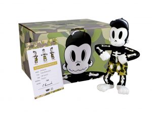 Lot #14458 – Cote Escriva x Thunder Mates Creepy Monkey Camo Sculpture Limited Edition Art Toys Cote Escriva