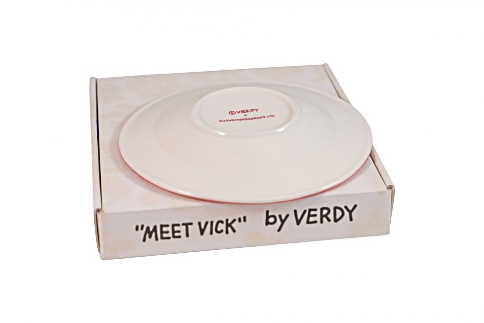 Lot #15025 – Meet Vick by Verdy Girls Don’t Cry Plate Bowl White Ceramic Plate Verdy