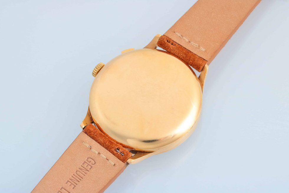 10888 18k Yellow Gold Eberhard & Co Single Button Chronograph Watch Vintage4