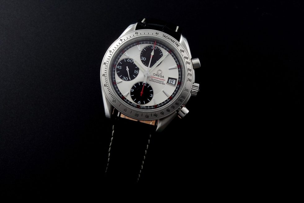 Lot #13214 – Omega 3211.31 Speedmaster Date Panda Watch 3211.31 Chronograph