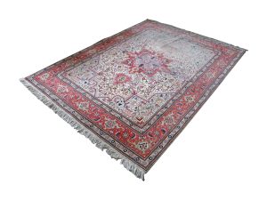Lot #13141 – Contemporary Decorative Room Rug Various [tag]