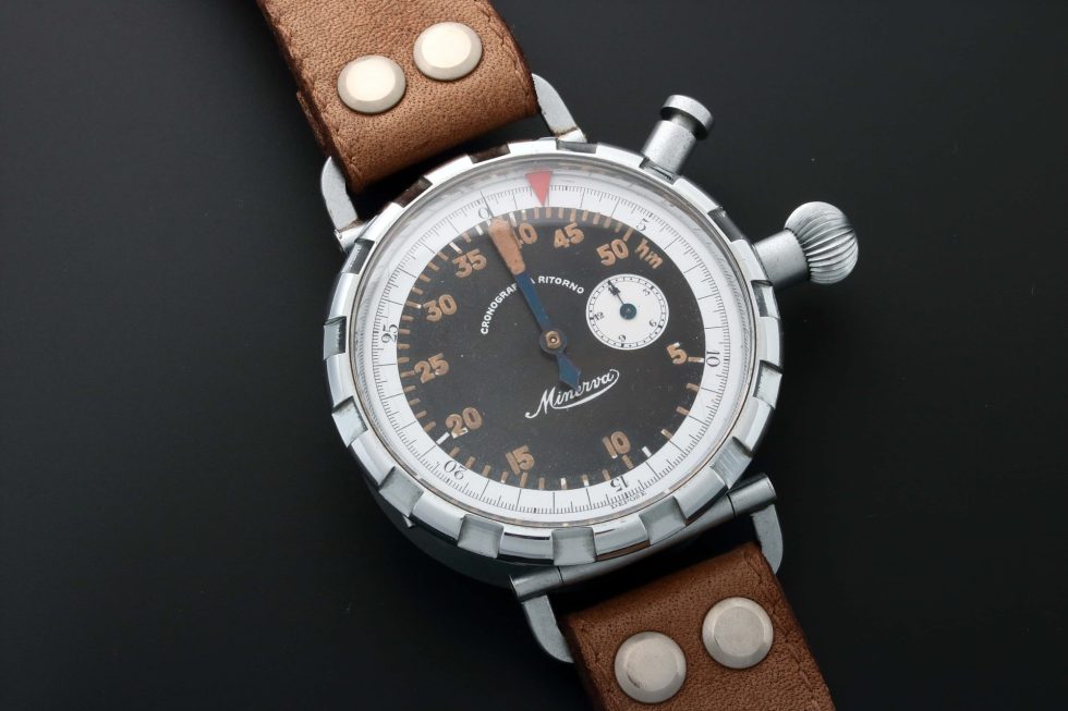 Lot #14137 – Minerva Cronografo a Ritorno WWII Military Pilot Watch Rare Unusual Oversize Cronografo a Ritorno Minerva