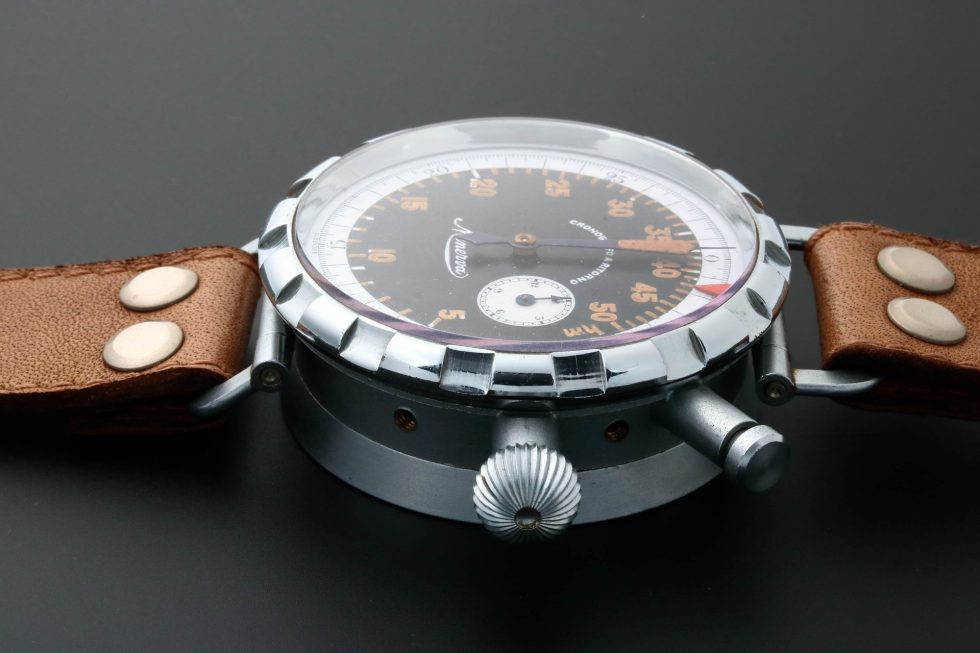 Lot #13199 – Minerva Cronografo a Ritorno WWII Military Pilot Watch Rare Unusual Oversize Cronografo a Ritorno Minerva