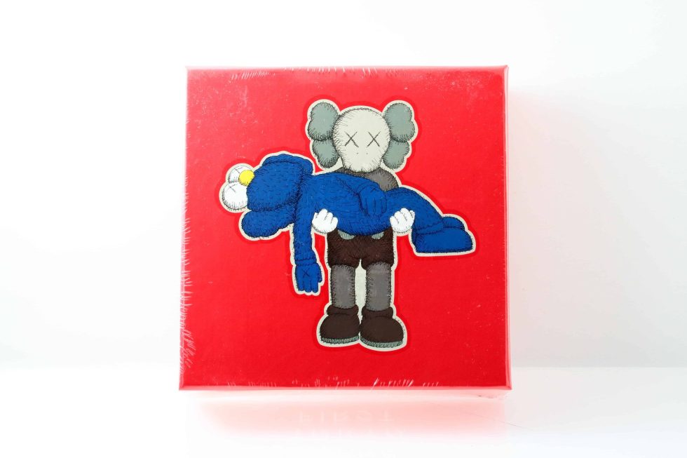 Lot #12912 – KAWS Tokyo First Gone Puzzle Sealed Art Toys KAWS