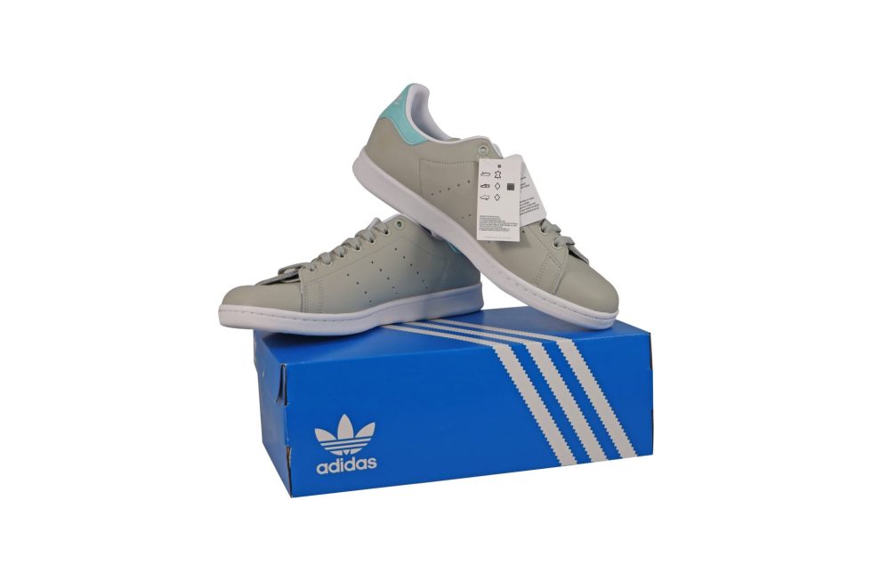 Lot #14409 – Adidas Stan Smith Sea Foam Sneakers US 10 Clothes & Shoes Adidas