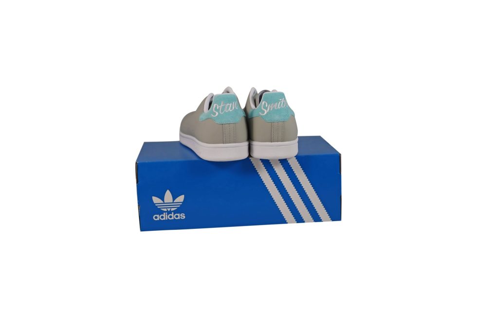 Lot #14409 – Adidas Stan Smith Sea Foam Sneakers US 10 Clothes & Shoes Adidas