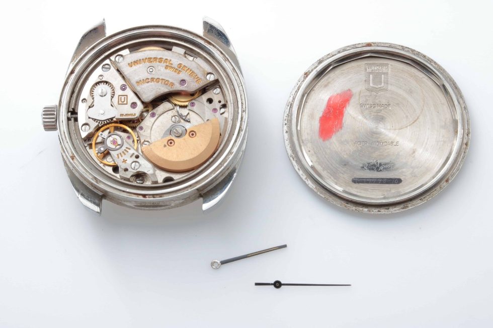 Lot #13555 – Universal Geneve Polerouter Day Date Automatic Watch Repair or Parts Vintage Polerouter Universal Geneve 872102