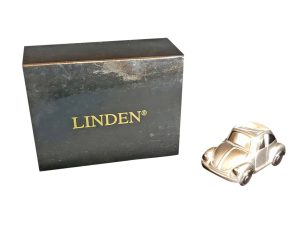 Lot #14675 – Vintage Linden Miniature Beetle Car Clock Clocks Linden