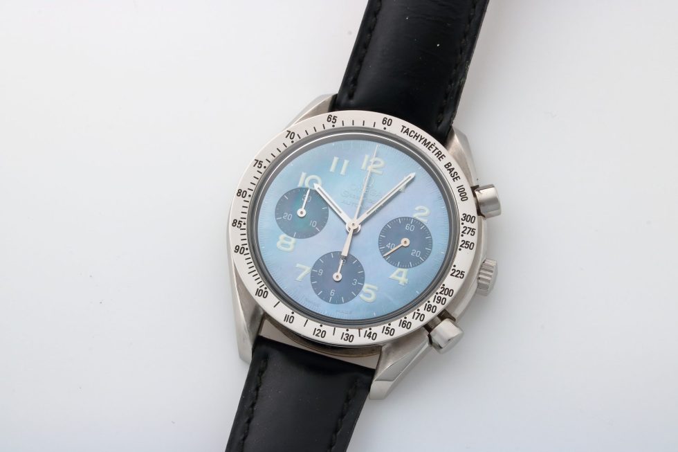Lot #14776 – Omega Speedmaster Blue MOP Watch 3502.73 Rare 3502.73 Omega 3502.73