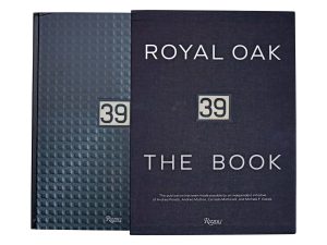 Lot #14843 – Royal Oak 39 The Book Audemars Piguet Audemars Piguet Audemars Piguet Book