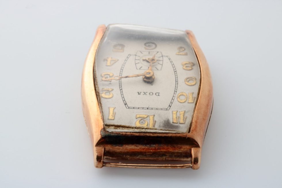 Lot #14700 – 14k Gold Vintage Doxa Wire Lug Hinge Watch For Parts or Repair Doxa Doxa Hinged Watch Case