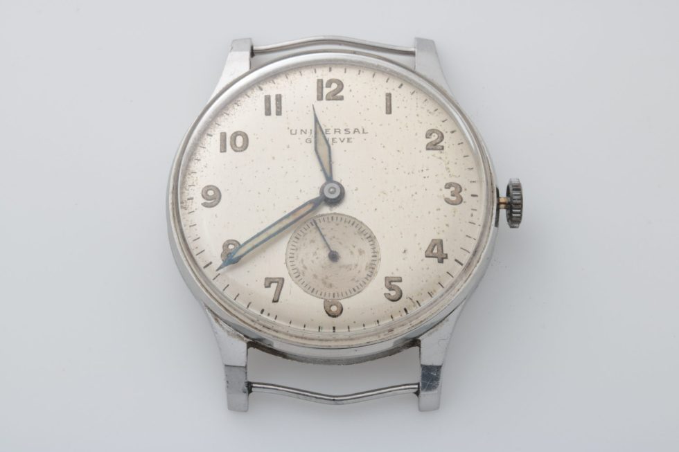 Lot #14691 – Vintage 1940s Universal Geneve 21282 Caliber 262 Watch 21282 Universal Geneve