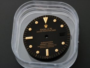 Lot #14857e – Rolex Submariner T Swiss T Nipple Watch Dial 16808 16808 Rolex 16808 Dial