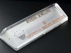 Lot #HB13-30 – Rolex Desk Name Plate Crystal Authorized Dealer Display Plaque Rarities Vintage Rolex Displays