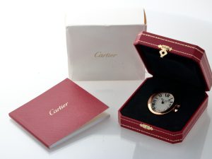 Lot #HB13-31 – Cartier Desk Travel Clock Baignoire #2752 Cartier Cartier 2752