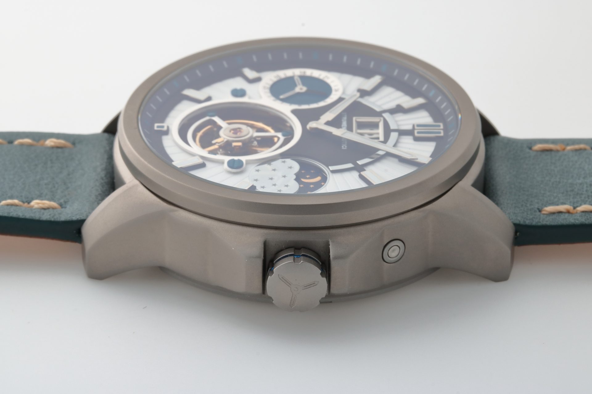 Lot #HB27-64 – Strumenti Nautici Tourbillon Automatic TITANIUM 24 HR Big Date AM PM Watch SNT6 Lot #HB27-64 – Strumenti Nautici Tourbillon Automatic TITANIUM 24 HR Big Date AM PM Watch SNT6 Strumenti Nautici Tourbillon Lot #HB27-64 – Strumenti Nautici Tourbillon Automatic TITANIUM 24 HR Big Date AM PM Watch SNT6 Strumenti Nautici Tourbillon Automatic Tourbillon