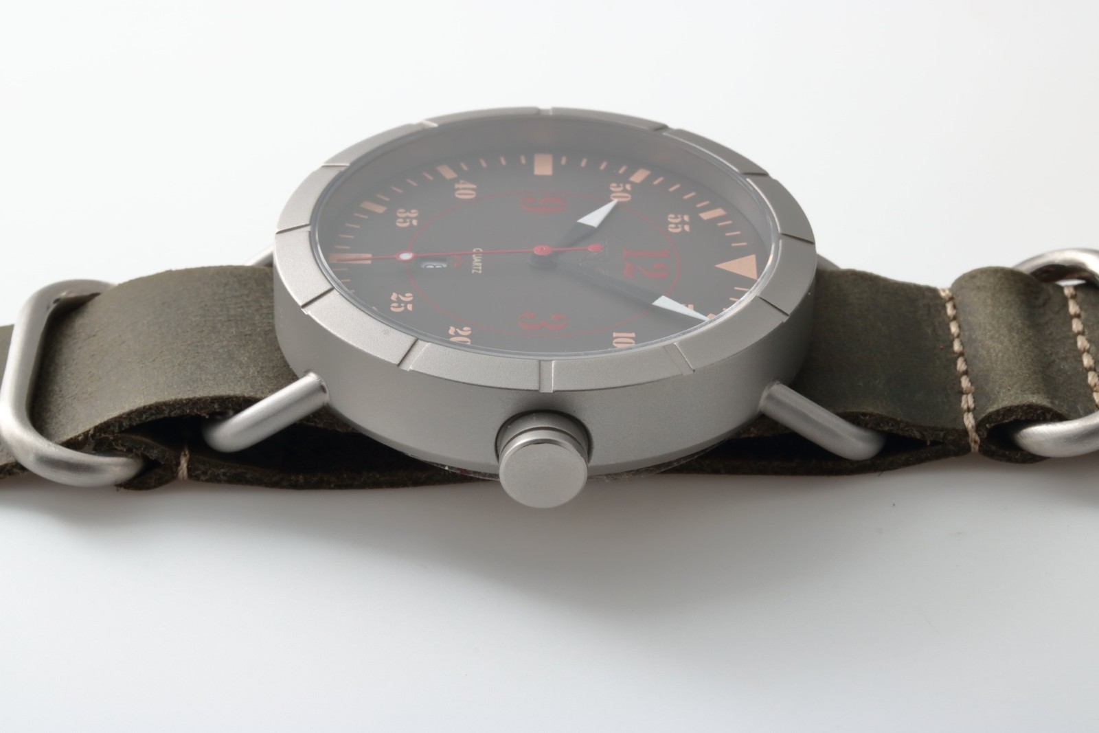 Lot #HB27-86 – Peregrine Squadron Pilot Date Watch Quartz Leather Strap Warranty Card Lot #HB27-86 – Peregrine Squadron Pilot Date Watch Quartz Leather Strap Warranty Card Watches Lot #HB27-86 – Peregrine Squadron Pilot Date Watch Quartz Leather Strap Warranty Card Watches Peregrine Squadron Pilot Watch