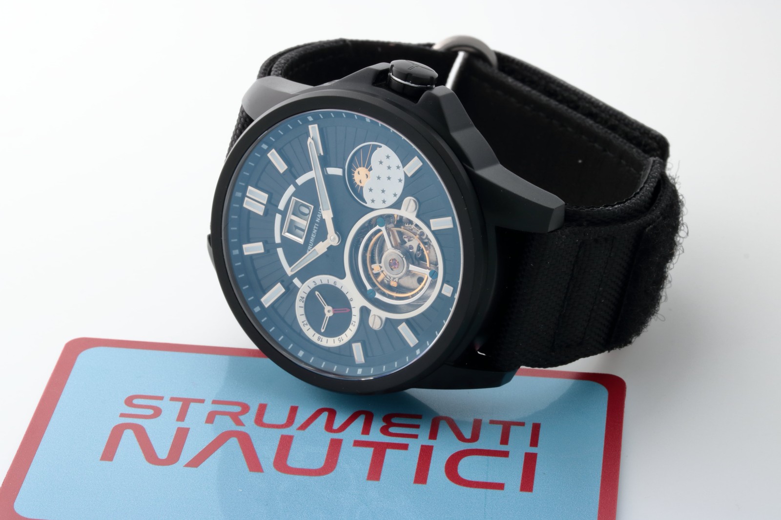 Lot #HB27-85 – Strumenti Nautici Automatic Tourbillon Watch Big Date AM/PM with Card Steel DLC Lot #HB27-85 – Strumenti Nautici Automatic Tourbillon Watch Big Date AM/PM with Card Steel DLC Strumenti Nautici Tourbillon Lot #HB27-85 – Strumenti Nautici Automatic Tourbillon Watch Big Date AM/PM with Card Steel DLC Strumenti Nautici Tourbillon Piece Unique