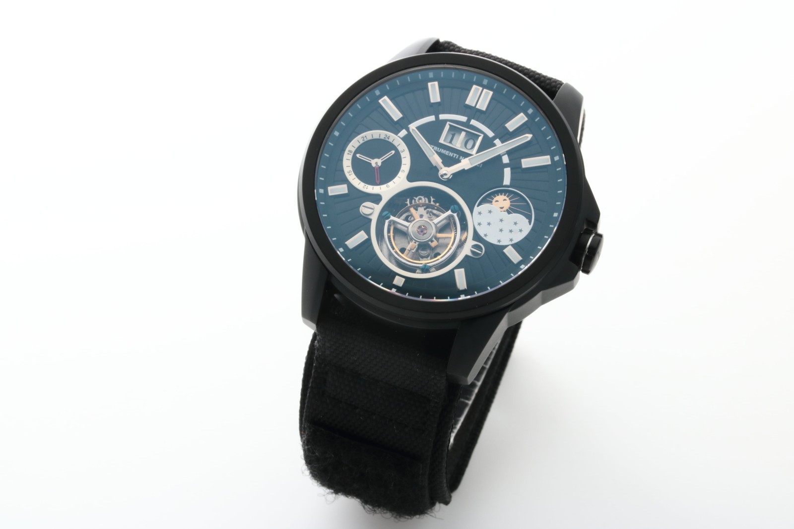 Lot #HB27-85 – Strumenti Nautici Automatic Tourbillon Watch Big Date AM/PM with Card Steel DLC Lot #HB27-85 – Strumenti Nautici Automatic Tourbillon Watch Big Date AM/PM with Card Steel DLC Strumenti Nautici Tourbillon Lot #HB27-85 – Strumenti Nautici Automatic Tourbillon Watch Big Date AM/PM with Card Steel DLC Strumenti Nautici Tourbillon Piece Unique