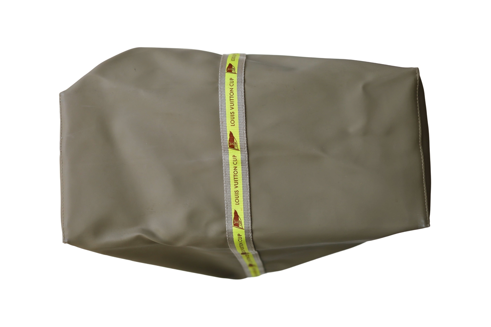 Lot #HB27-134 – Authentic Louis Vuitton Cup Bag Grey Vinyl Vintage GENUINE Lot #HB27-134 – Authentic Louis Vuitton Cup Bag Grey Vinyl Vintage GENUINE Bags Lot #HB27-134 – Authentic Louis Vuitton Cup Bag Grey Vinyl Vintage GENUINE Bags Bags