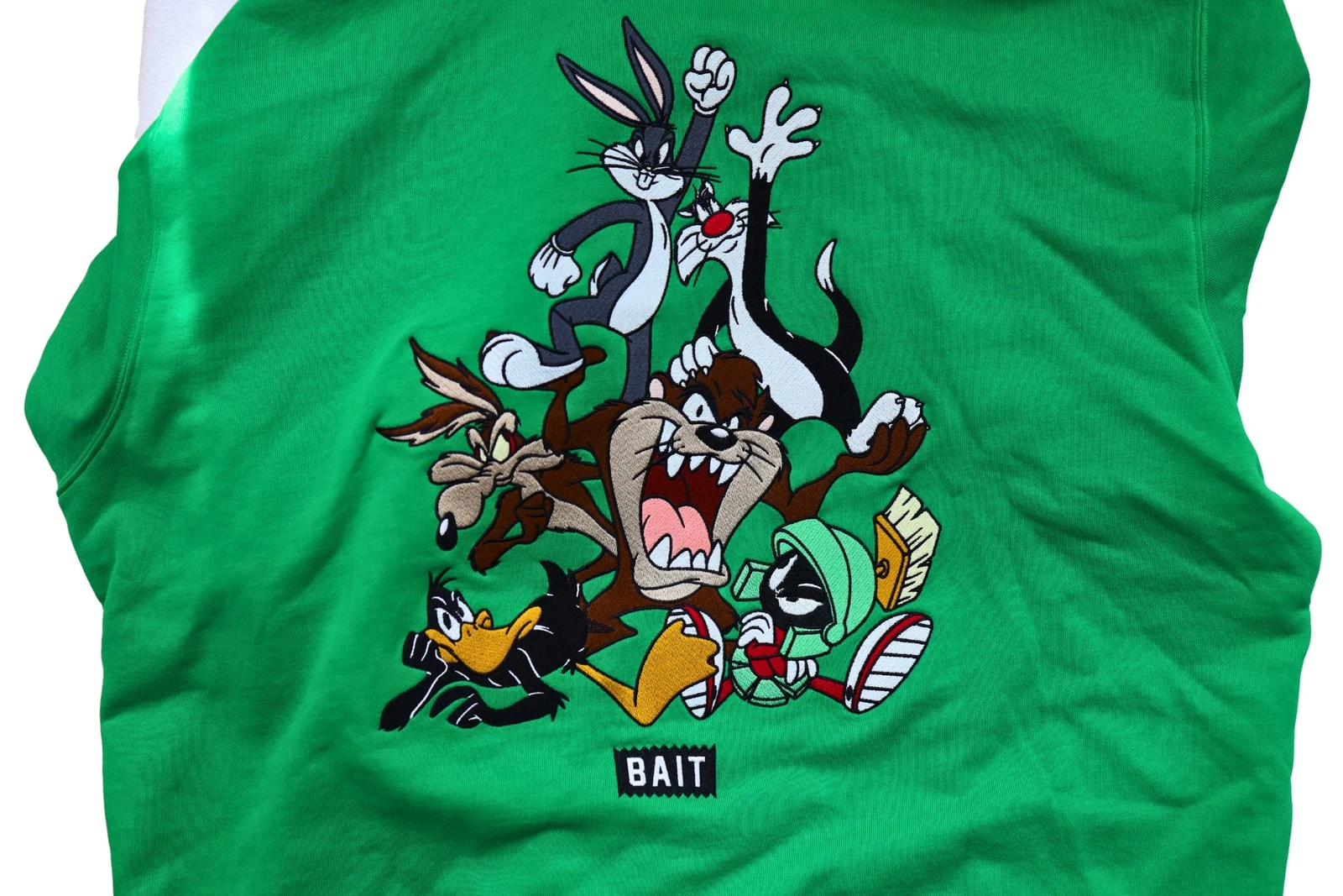 Lot #HB28-089 – BAIT x Looney Tunes Men’s Hoodie Green XXL Lot #HB28-089 – BAIT x Looney Tunes Men’s Hoodie Green XXL Clothes & Shoes Lot #HB28-089 – BAIT x Looney Tunes Men’s Hoodie Green XXL Clothes & Shoes BAIT