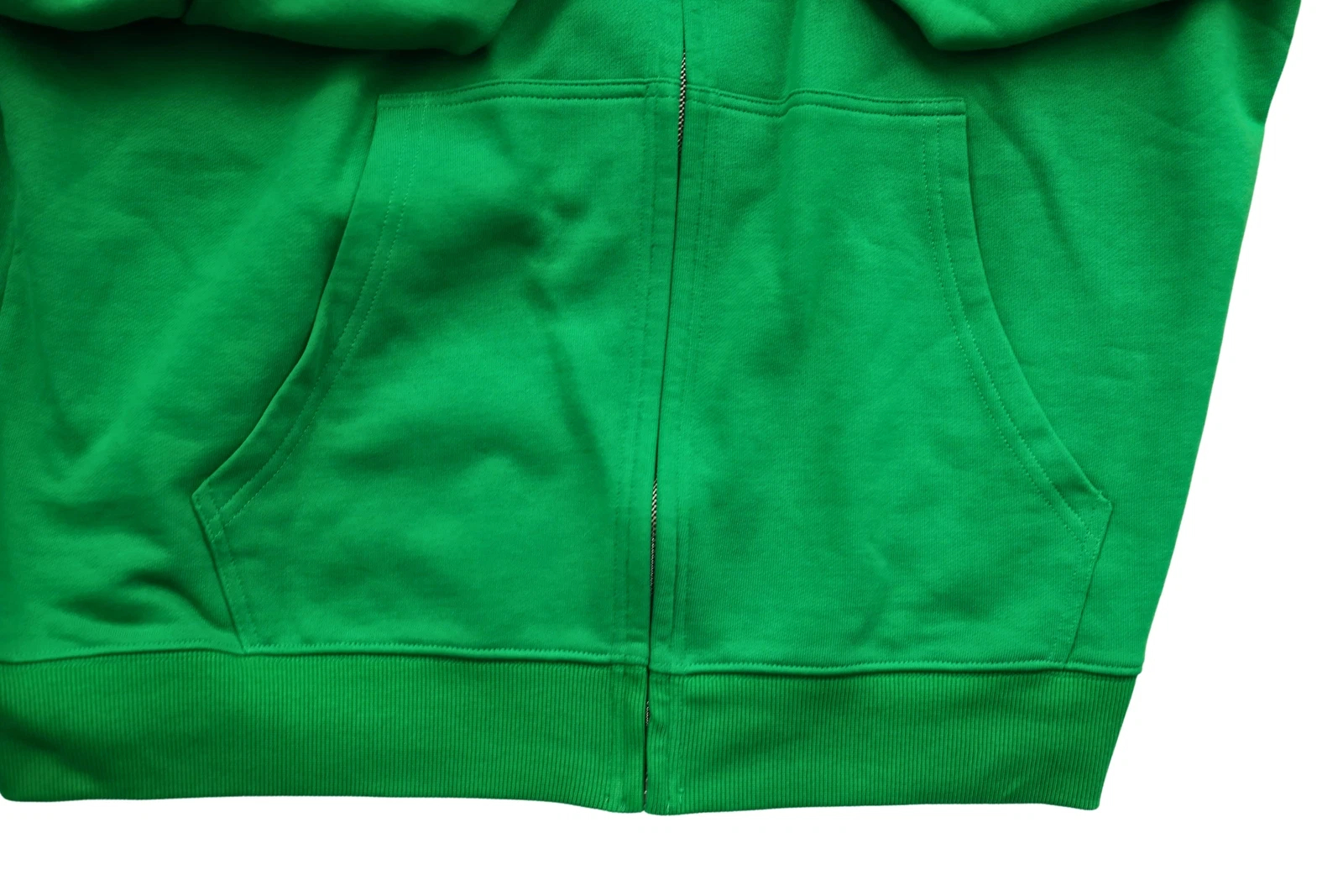 Lot #HB28-089 – BAIT x Looney Tunes Men’s Hoodie Green XXL Lot #HB28-089 – BAIT x Looney Tunes Men’s Hoodie Green XXL Clothes & Shoes Lot #HB28-089 – BAIT x Looney Tunes Men’s Hoodie Green XXL Clothes & Shoes BAIT