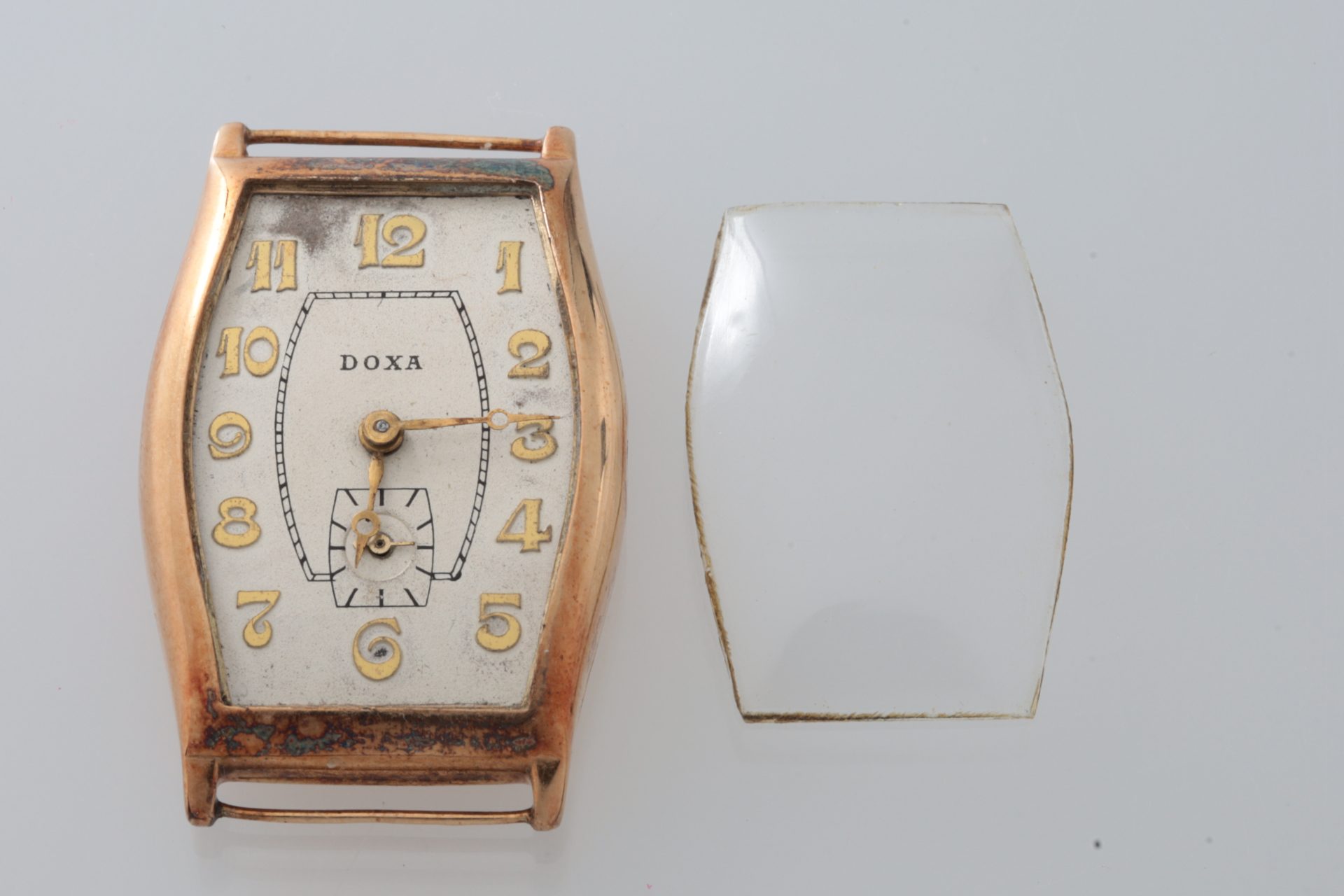 Lot #HB30-070 – Vintage 14k Gold Doxa Wire Lug Hinge Watch For Parts or Repair Lot #HB30-070 – Vintage 14k Gold Doxa Wire Lug Hinge Watch For Parts or Repair Doxa Lot #HB30-070 – Vintage 14k Gold Doxa Wire Lug Hinge Watch For Parts or Repair Doxa Doxa Hinged Watch Case