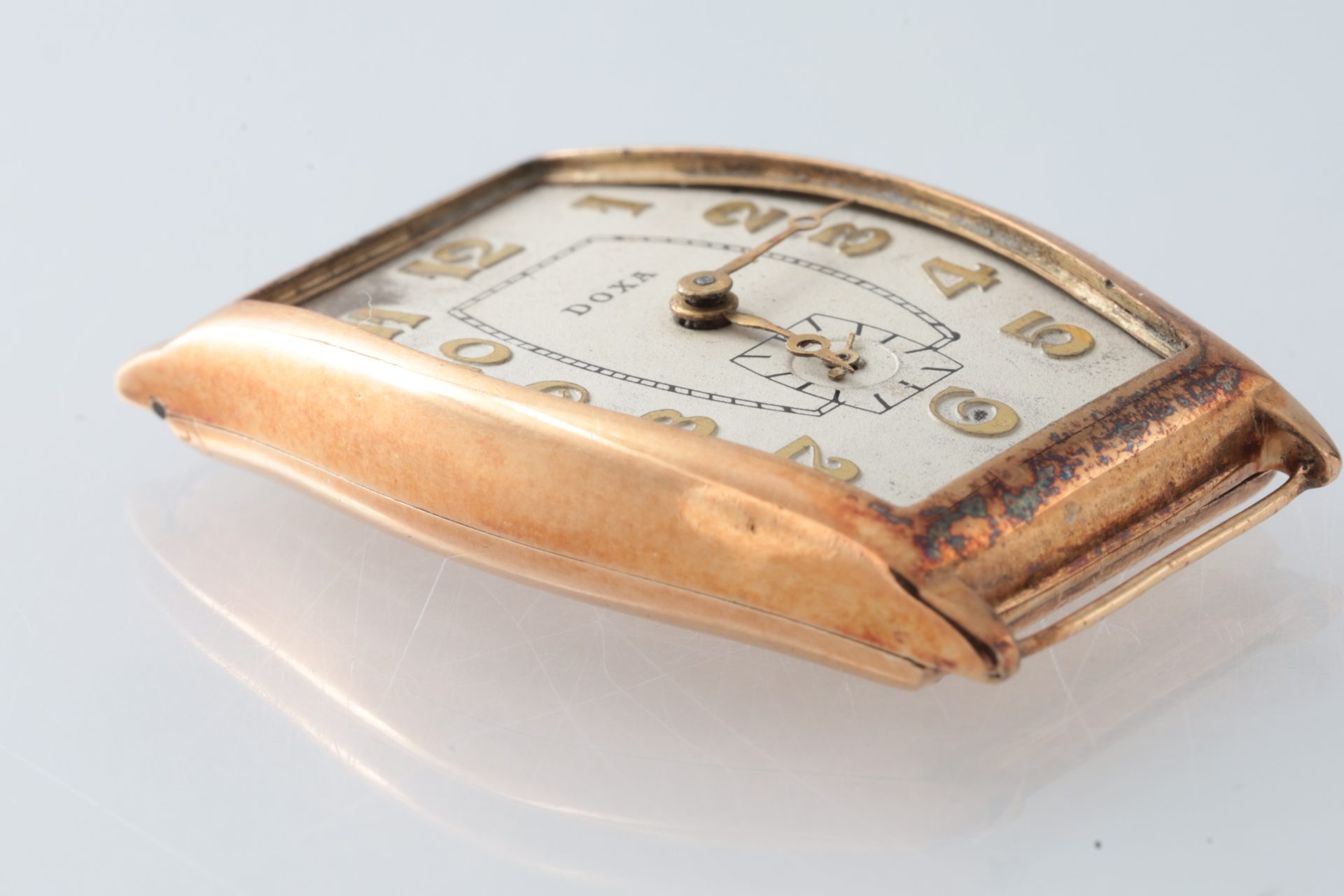 Lot #HB30-070 – Vintage 14k Gold Doxa Wire Lug Hinge Watch For Parts or Repair Lot #HB30-070 – Vintage 14k Gold Doxa Wire Lug Hinge Watch For Parts or Repair Doxa Lot #HB30-070 – Vintage 14k Gold Doxa Wire Lug Hinge Watch For Parts or Repair Doxa Doxa Hinged Watch Case