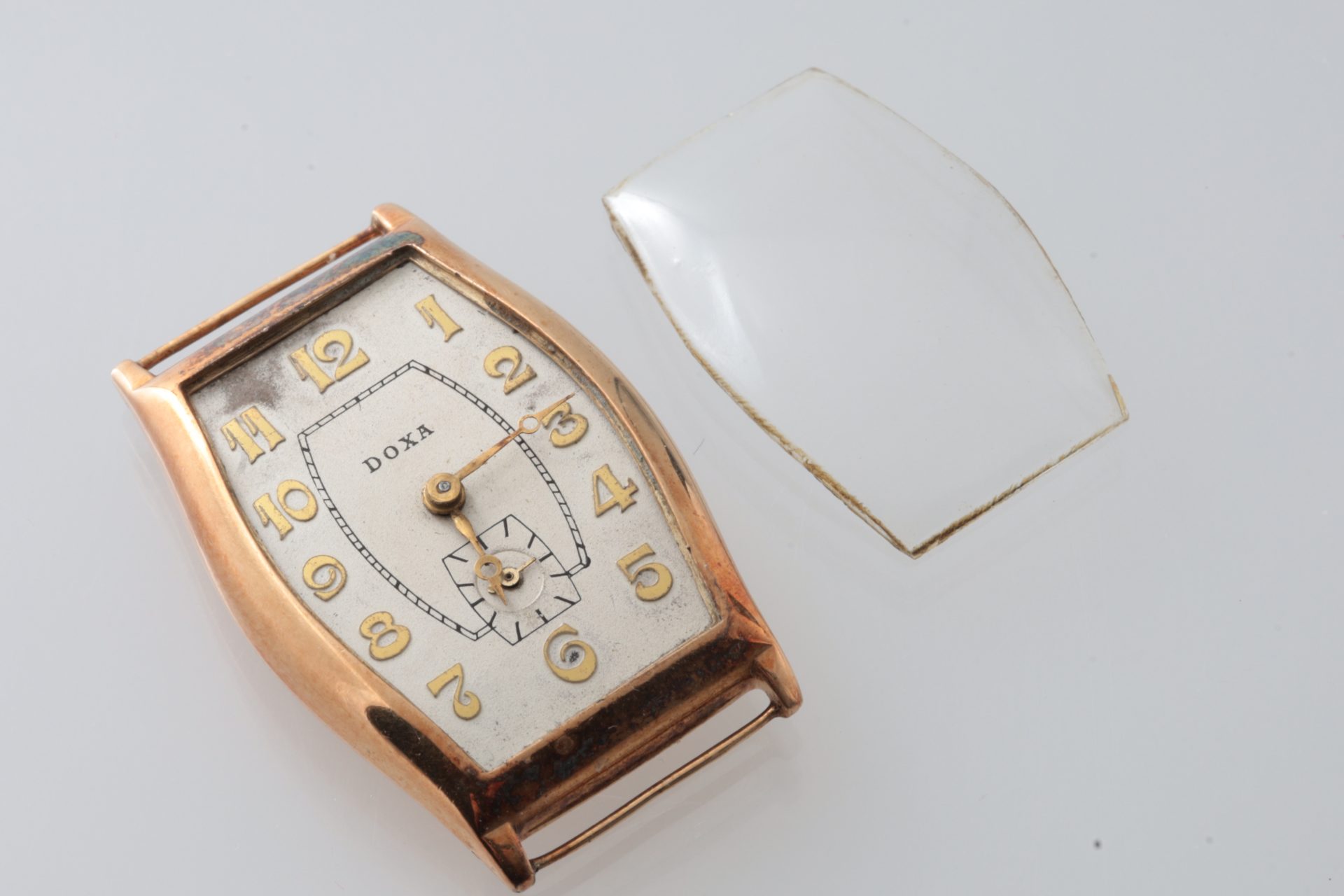 Lot #HB30-070 – Vintage 14k Gold Doxa Wire Lug Hinge Watch For Parts or Repair Lot #HB30-070 – Vintage 14k Gold Doxa Wire Lug Hinge Watch For Parts or Repair Doxa Lot #HB30-070 – Vintage 14k Gold Doxa Wire Lug Hinge Watch For Parts or Repair Doxa Doxa Hinged Watch Case